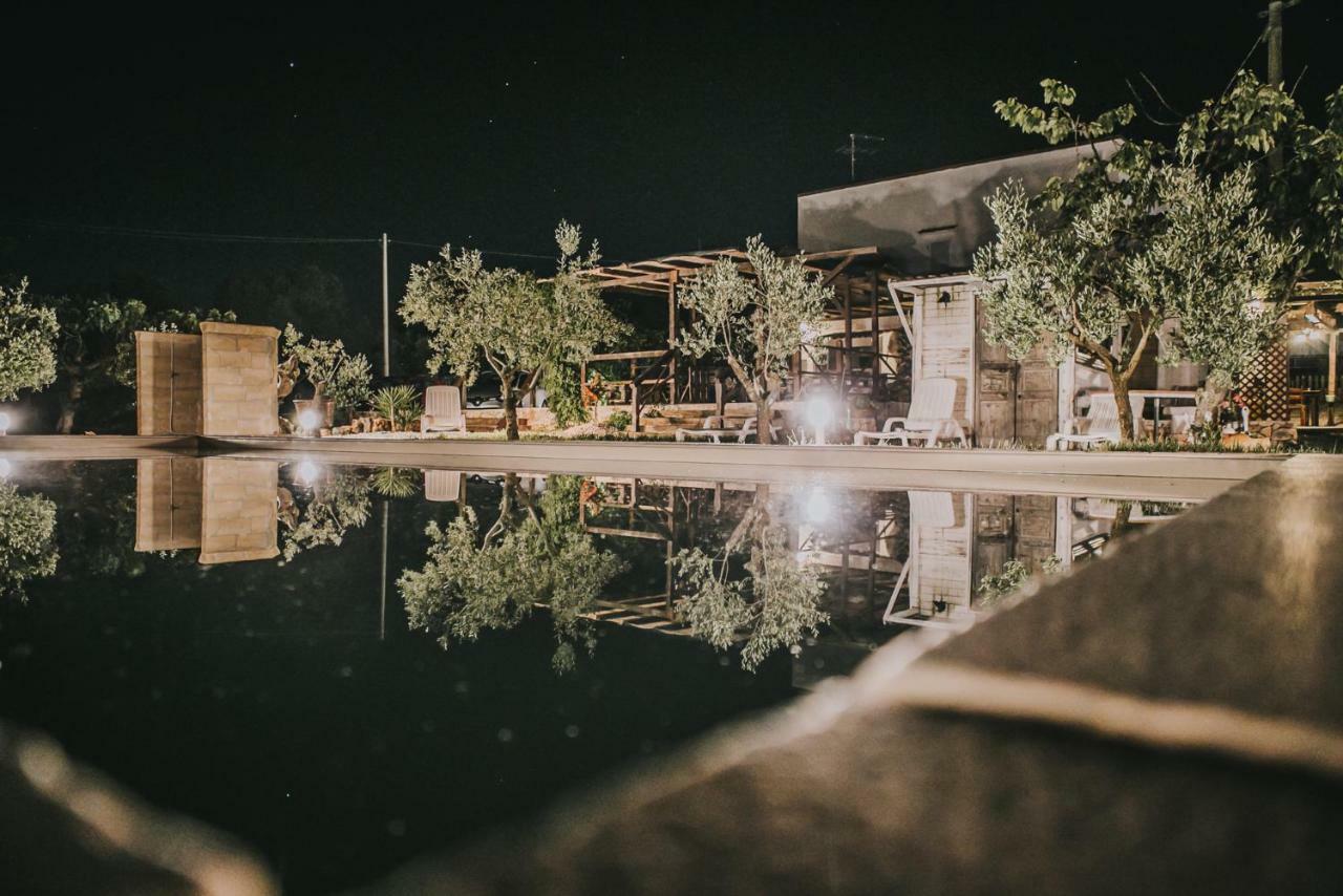 Paradiso Villa オストゥーニ エクステリア 写真